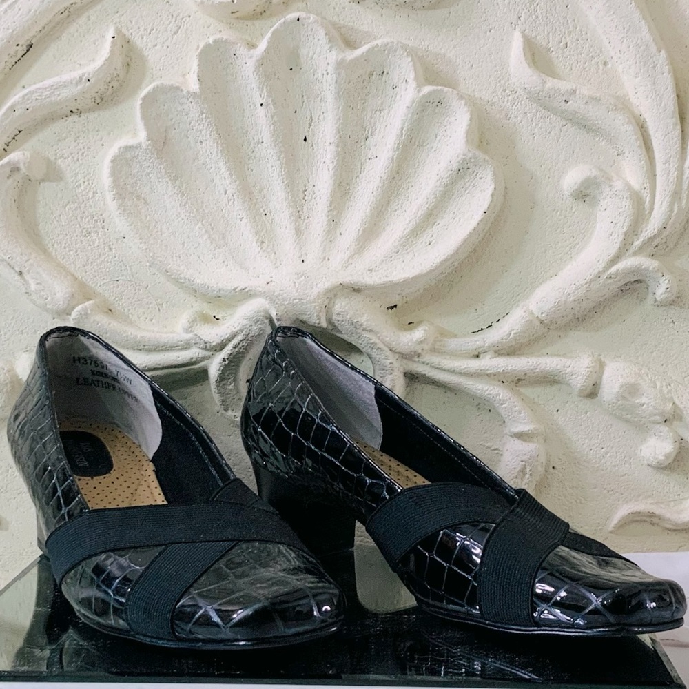 Ros Hommerson Croc Embossed Heels - Picture 5 of 12